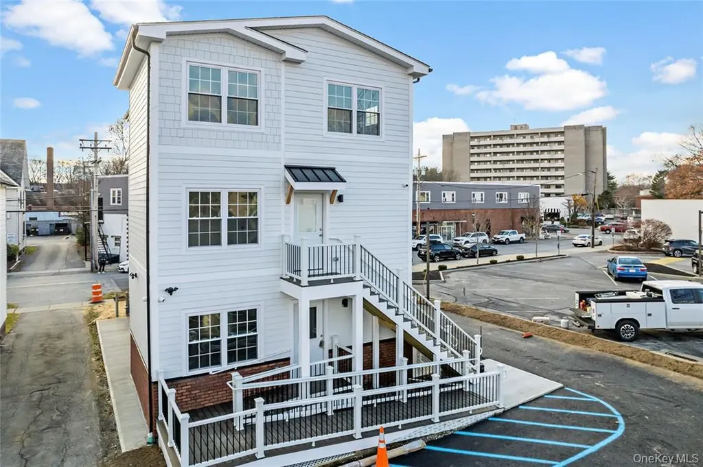 9 Lagrange Avenue Poughkeepsie NY 12603