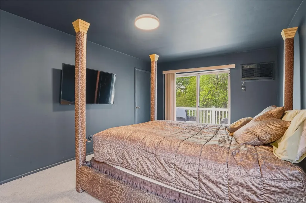 198 Doxbury Lane Suffern NY 10901