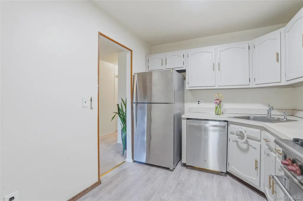 198 Doxbury Lane Suffern NY 10901