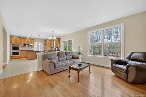 3830 Cranberry Lane Shrub Oak NY 10588