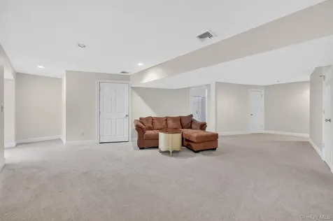 3830 Cranberry Lane Shrub Oak NY 10588