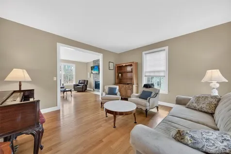 3830 Cranberry Lane Shrub Oak NY 10588