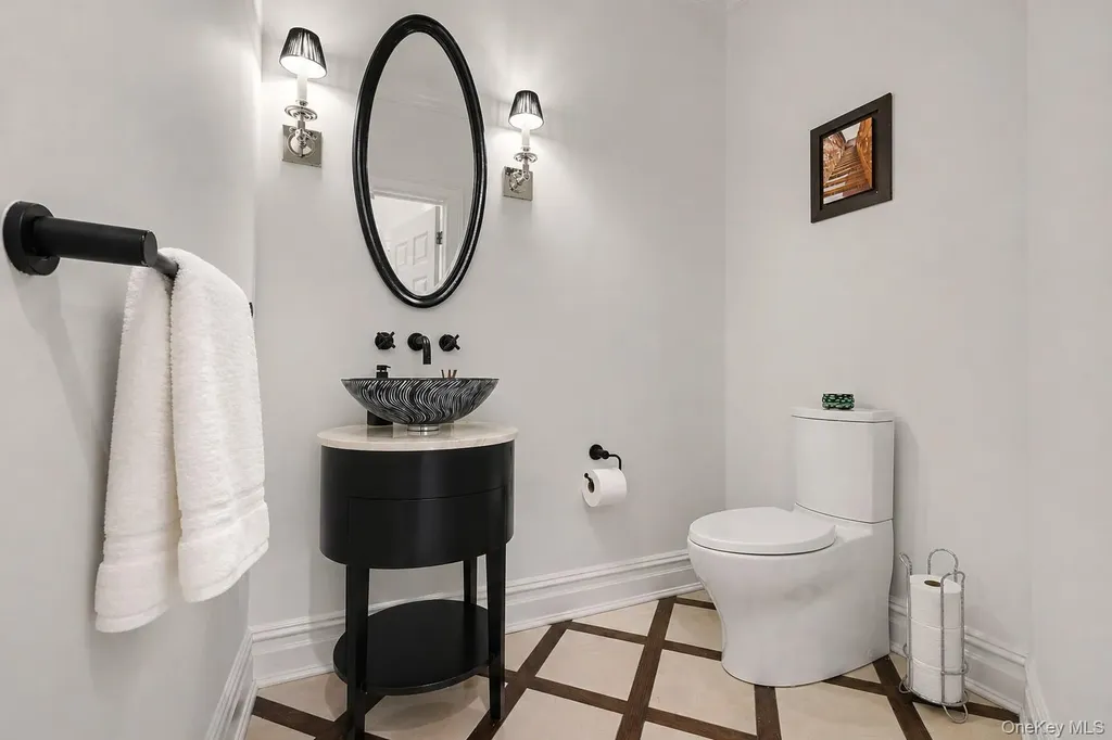 10 Morris Court Rye NY 10580