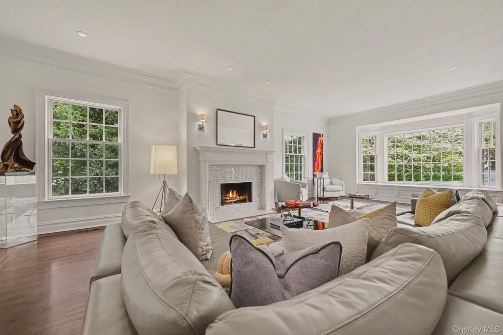 10 Morris Court Rye NY 10580