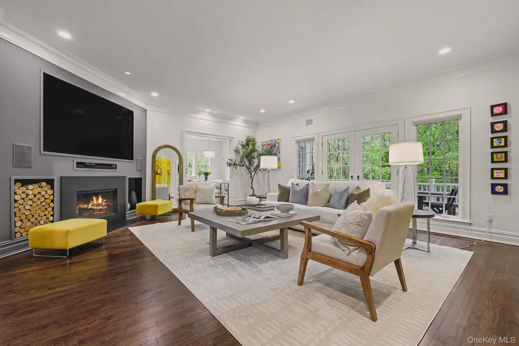 10 Morris Court Rye NY 10580