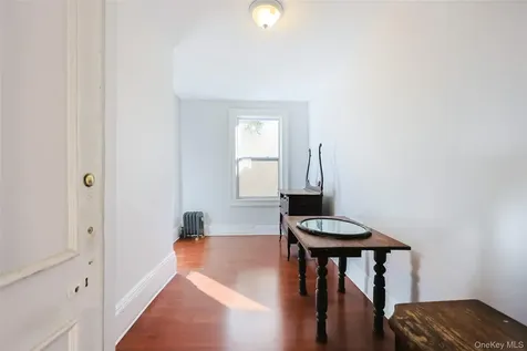 32-25 30th Street Astoria NY 11106