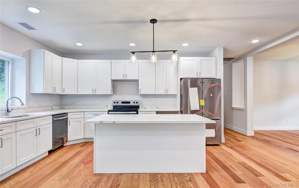12 Tamarack Drive Newburgh NY 12550