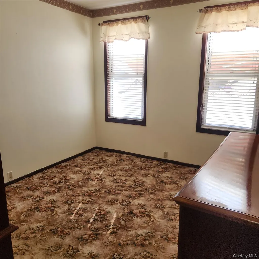 7716 78th Street Glendale NY 11385