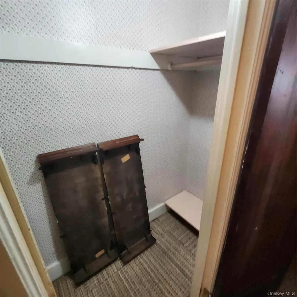 7716 78th Street Glendale NY 11385
