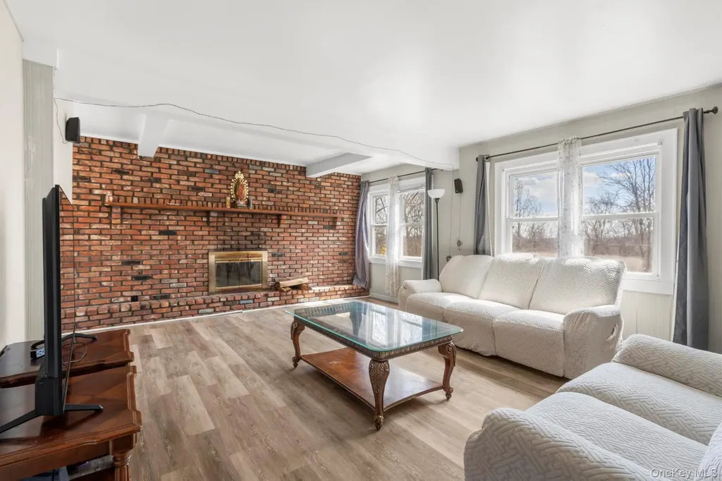 67 Worthington Court E Carmel NY 10512