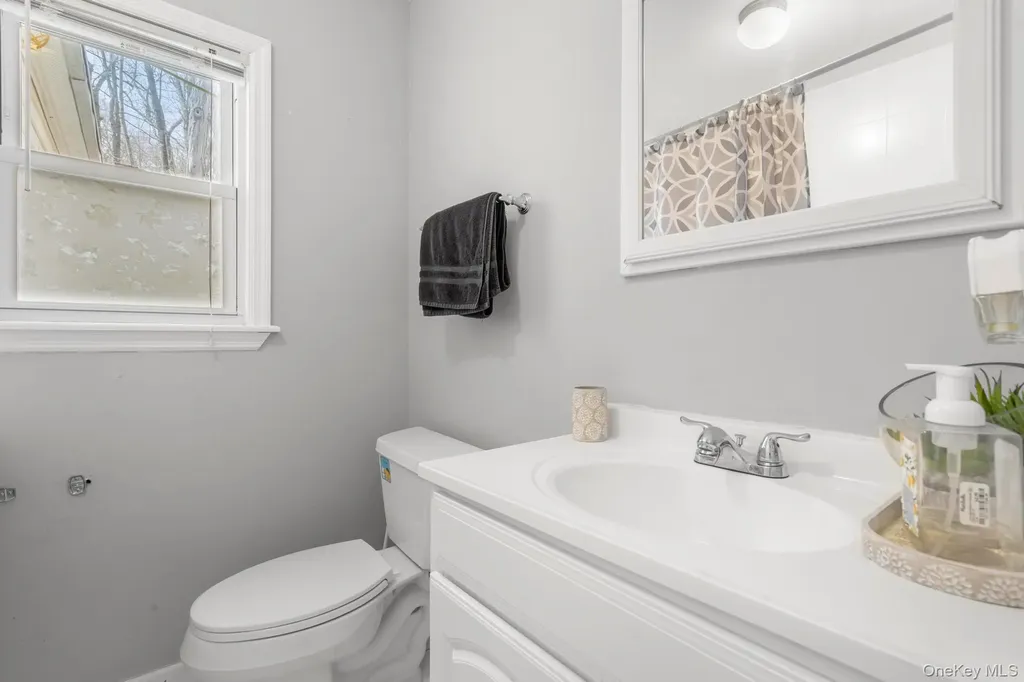 67 Worthington Court E Carmel NY 10512