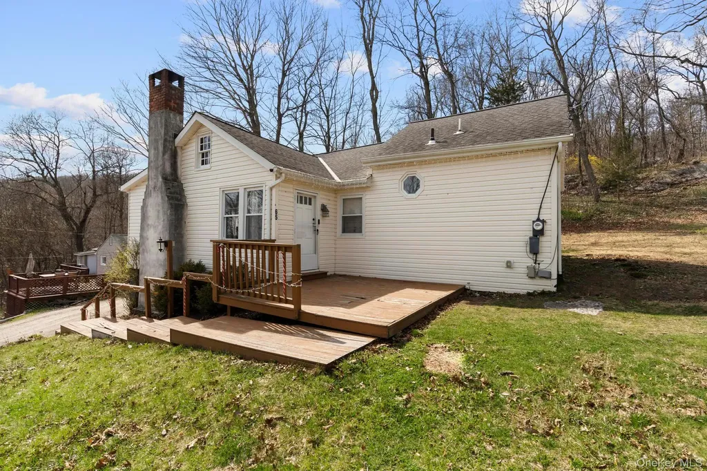 67 Worthington Court E Carmel NY 10512