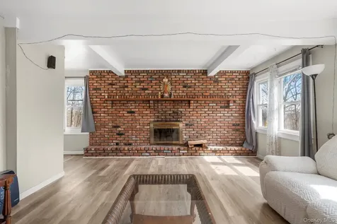 67 Worthington Court E Carmel NY 10512
