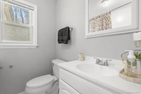 67 Worthington Court E Carmel NY 10512