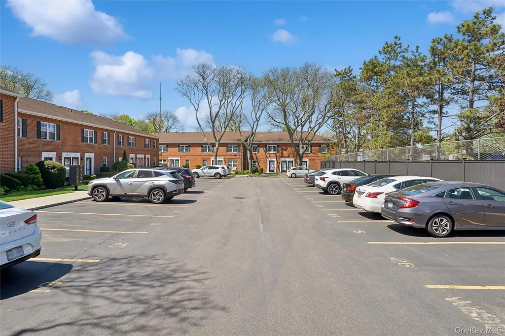 323 Hicksville Road Bethpage NY 11714