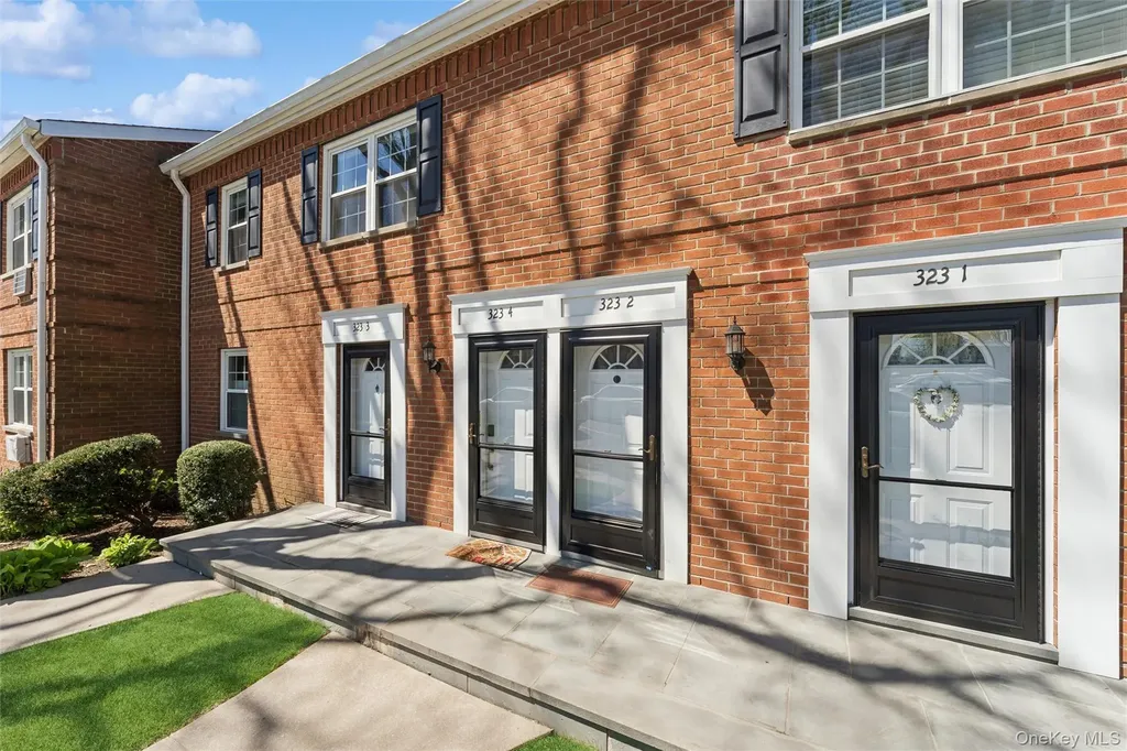 323 Hicksville Road Bethpage NY 11714