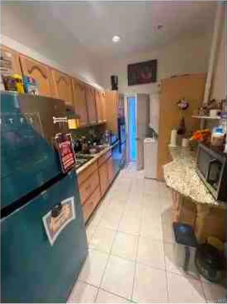 861 Manida Street Bronx NY 10474