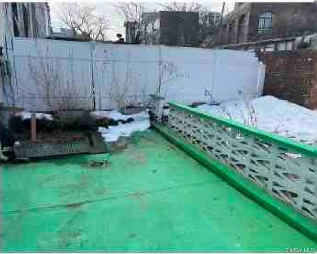 861 Manida Street Bronx NY 10474