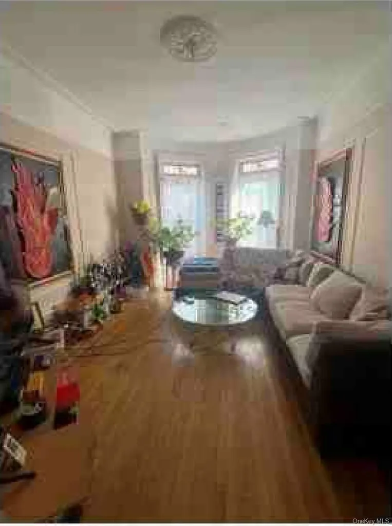 861 Manida Street Bronx NY 10474