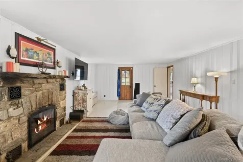 329 Route 6n Mahopac NY 10541