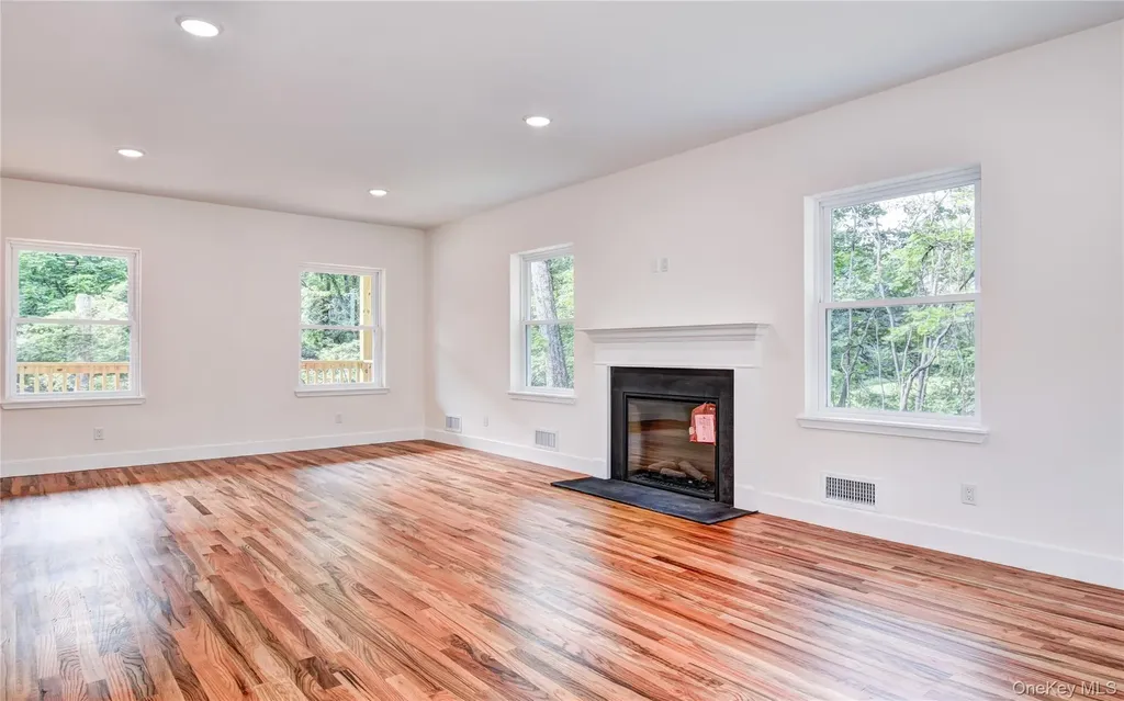 5 Tamarack Drive Newburgh NY 12550