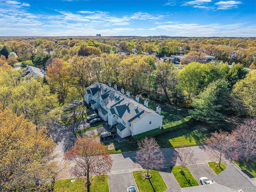 1005 Sara Circle Port Jefferson NY 11776