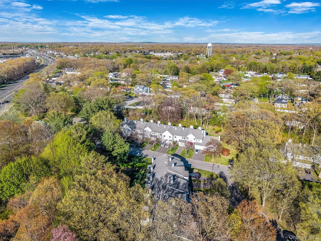 1005 Sara Circle Port Jefferson NY 11776