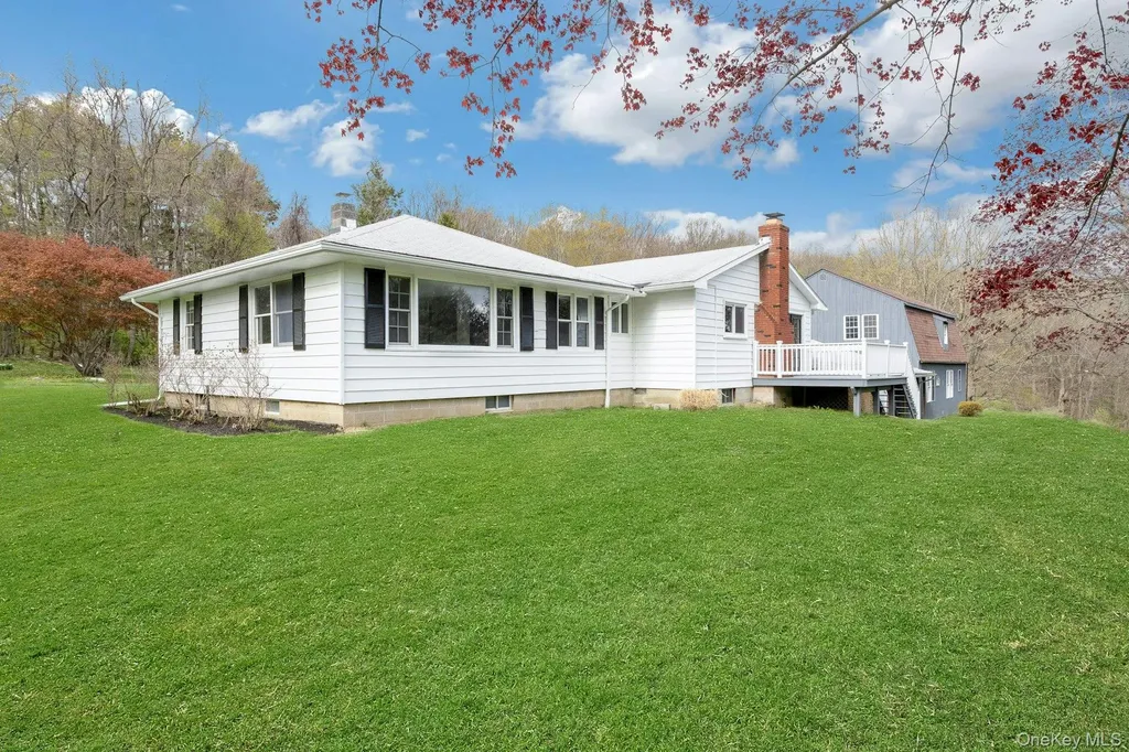 85 Harmony Hill Road Pawling NY 12564