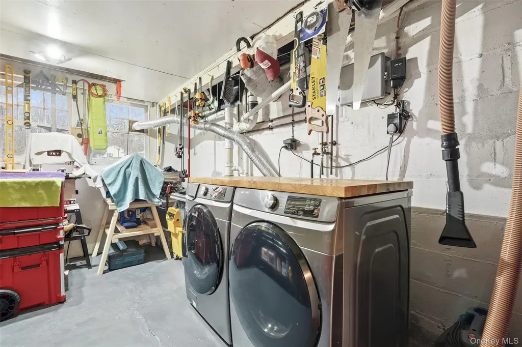 77 Montrose Drive Carmel NY 10512