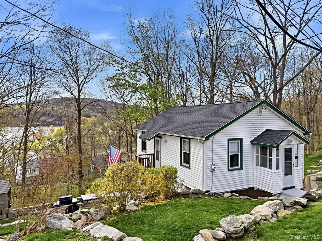 77 Montrose Drive Carmel NY 10512