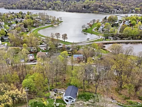 77 Montrose Drive Carmel NY 10512