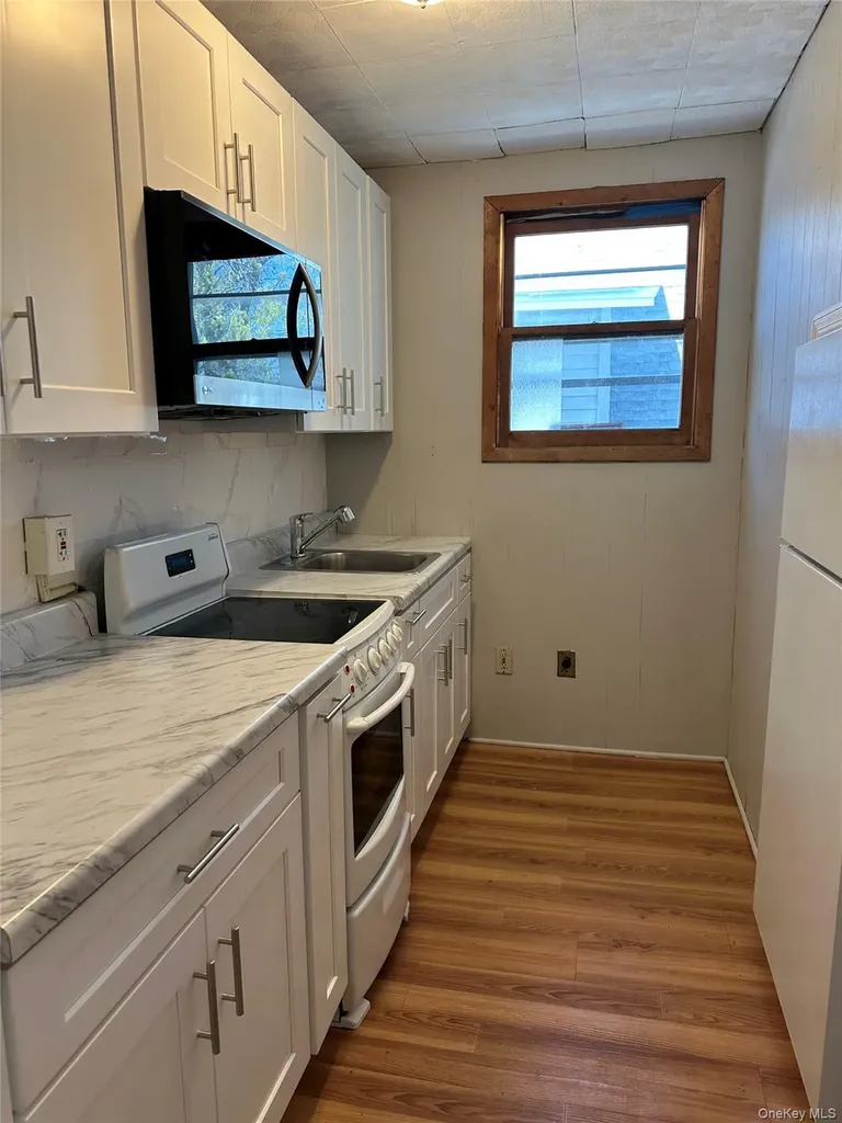 Cedarhurst NY 11516
