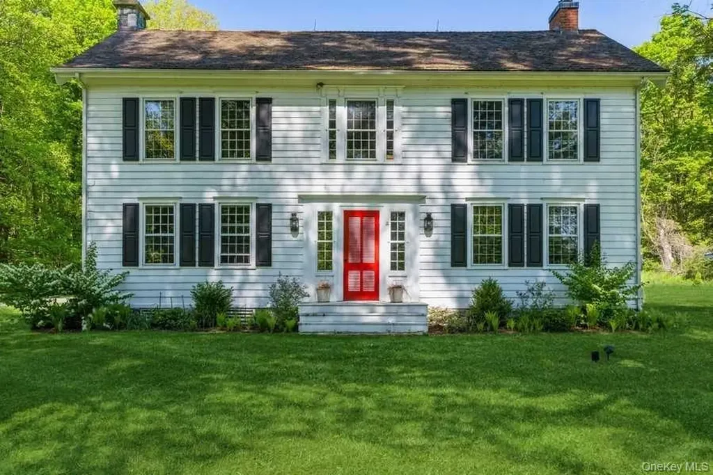 1141 Beekman Road Hopewell Junction NY 12533