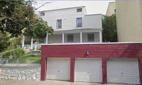 3225 30TH Street Astoria NY 11106