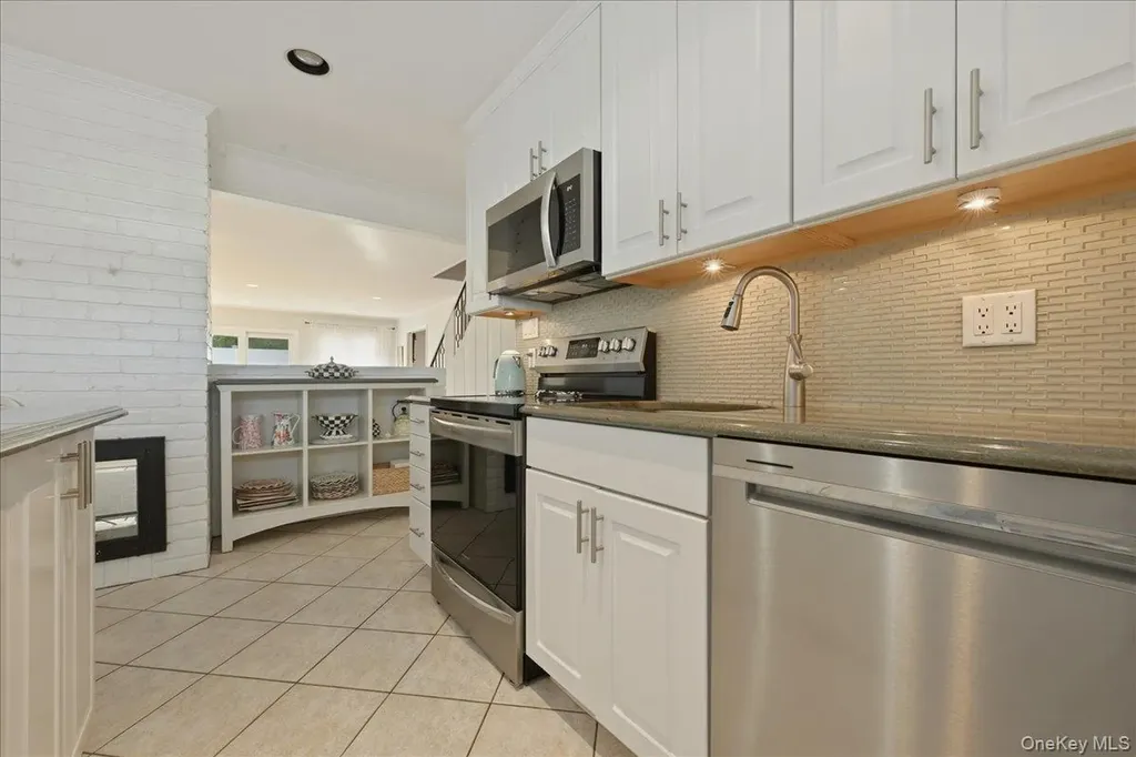 45 Horn Lane Levittown NY 11756
