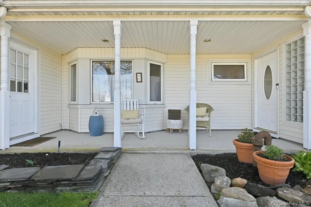 45 Horn Lane Levittown NY 11756