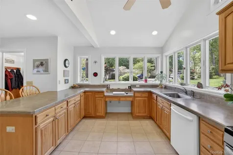 46 Cardoza Avenue Mohegan Lake NY 10567