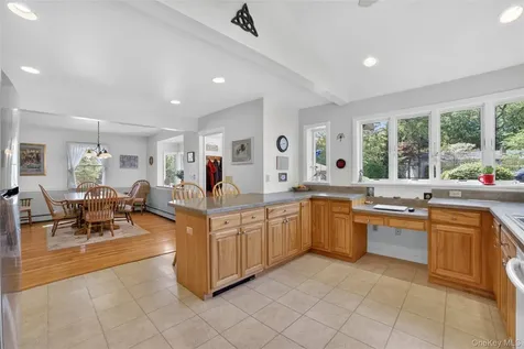 46 Cardoza Avenue Mohegan Lake NY 10567