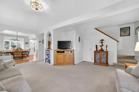 46 Cardoza Avenue Mohegan Lake NY 10567