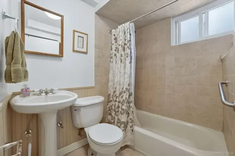 46 Cardoza Avenue Mohegan Lake NY 10567