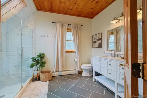 412 Pine Grove Road Smallwood NY 12778