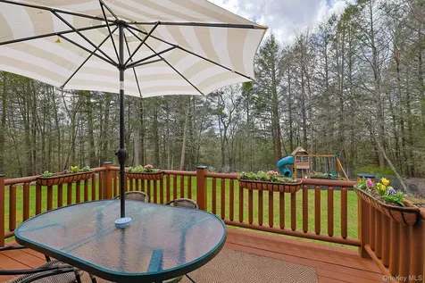 412 Pine Grove Road Smallwood NY 12778