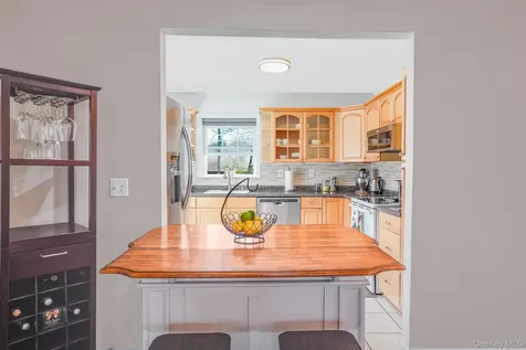 50 Meadow Sweet Road Cortlandt Manor NY 10567