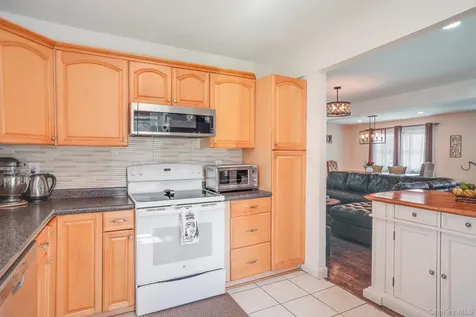 50 Meadow Sweet Road Cortlandt Manor NY 10567