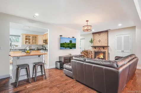 50 Meadow Sweet Road Cortlandt Manor NY 10567