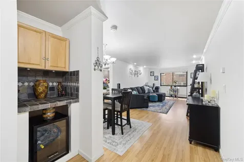 100 E Hartsdale Avenue Hartsdale NY 10530