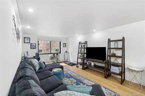 100 E Hartsdale Avenue Hartsdale NY 10530