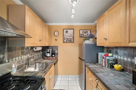 100 E Hartsdale Avenue Hartsdale NY 10530