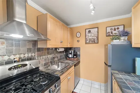 100 E Hartsdale Avenue Hartsdale NY 10530