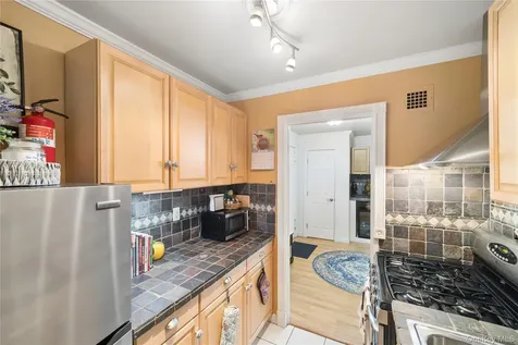 100 E Hartsdale Avenue Hartsdale NY 10530